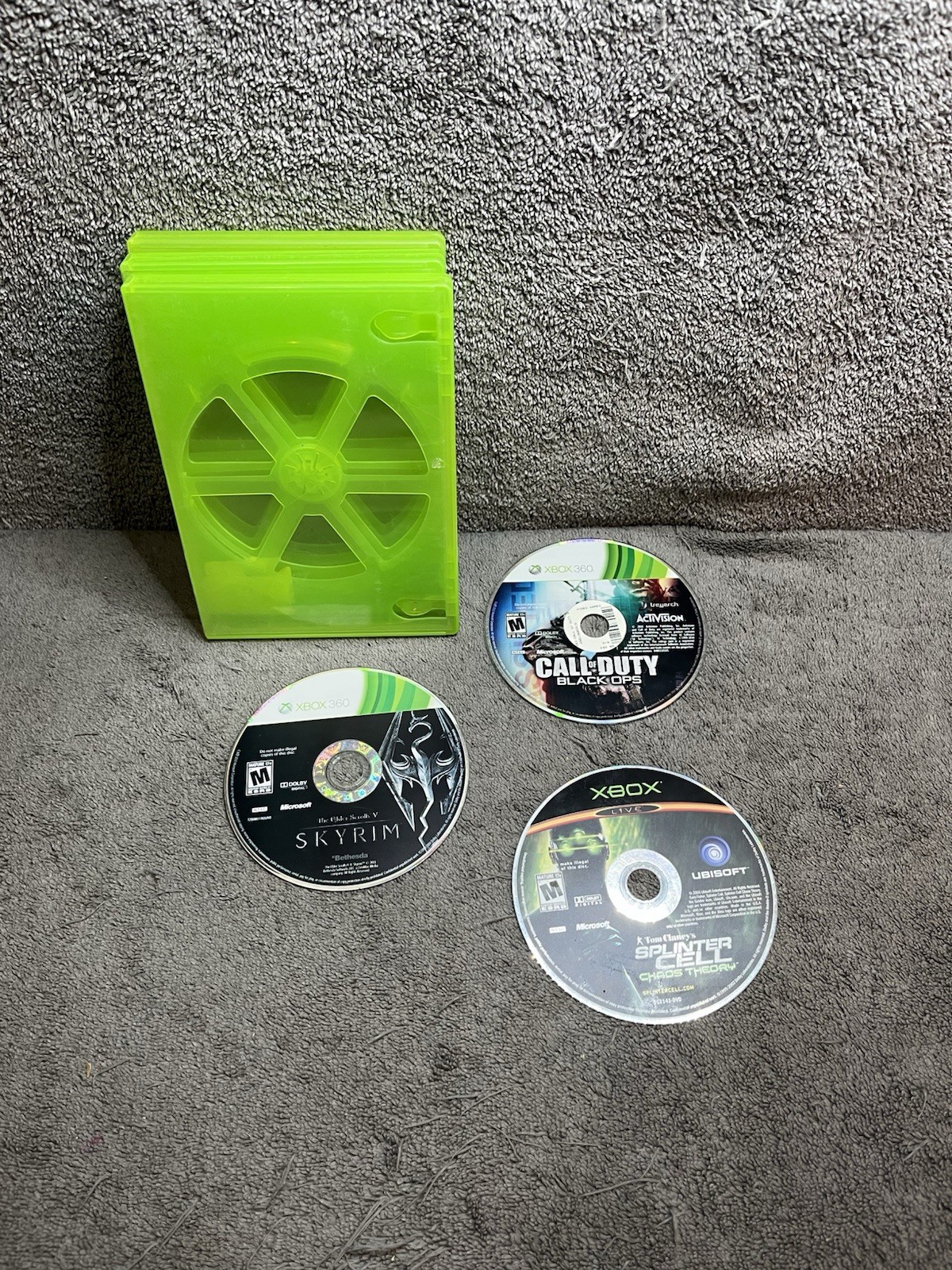 Xbox 360 lot 3 Games Call Of Duty, Skyrim, Splinter Cell Used