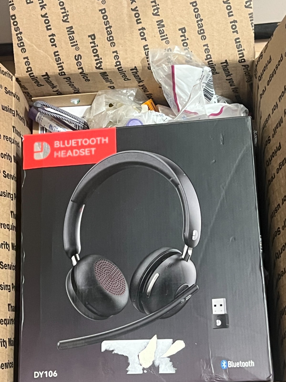 21x assorted amazon lot electronics & accessories  all manifest x reseller