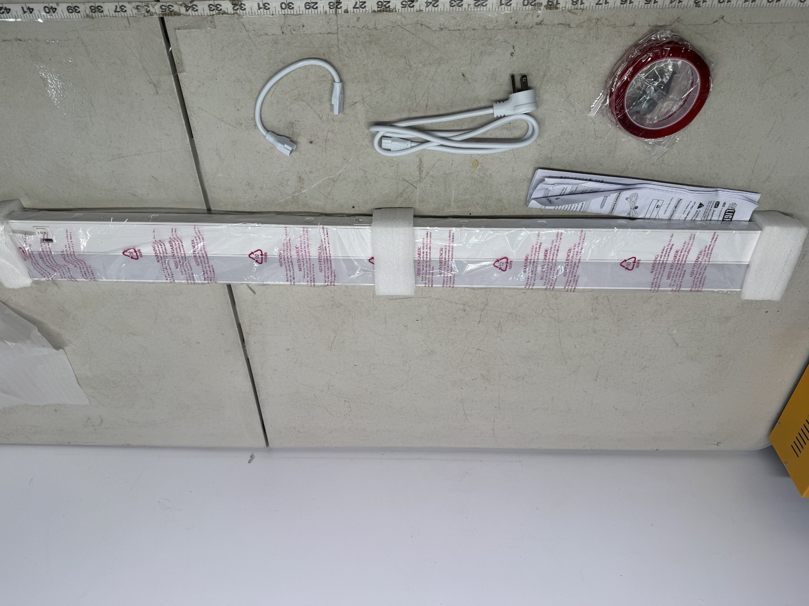 GETINLIGHT 40" LED Under Cabinet Light 2700K-4000K Dimmable White