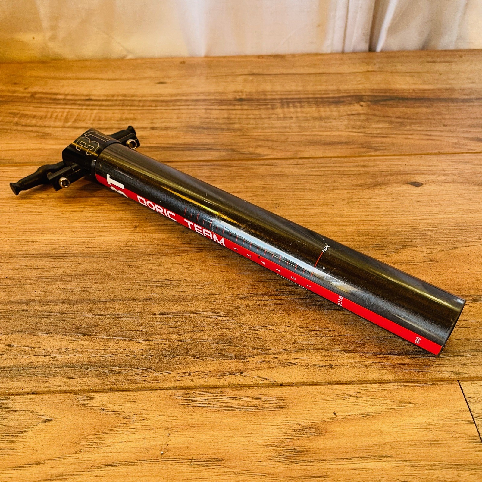 3T Doric Team Carbon 0 Setback Seatpost 2-bolt 31.6 270 MISSING LOWER CLAMP