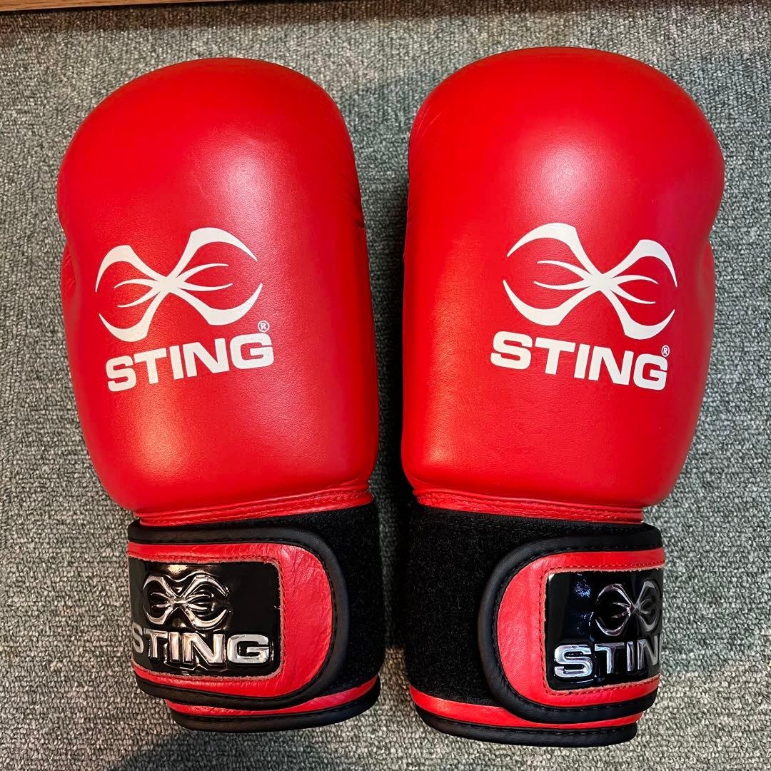 Sting Boxing Gloves Red 12oz Ounce Sparring Training Punching Bag Equipment