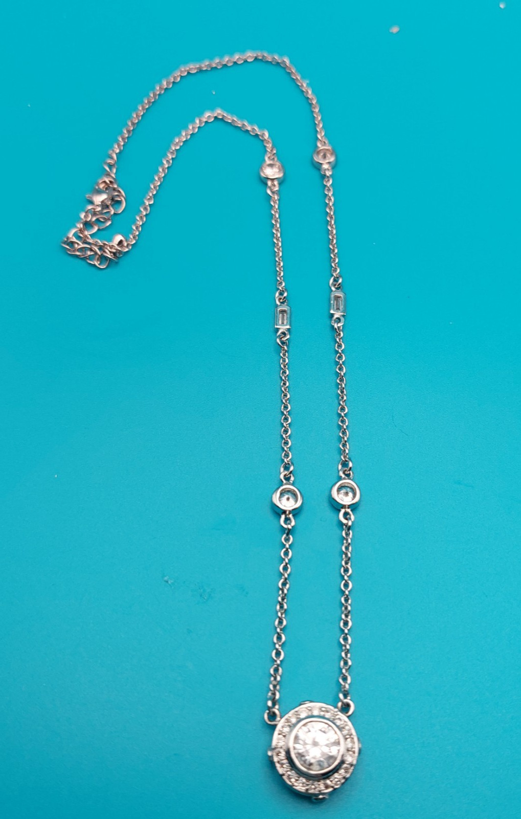 Gorgeous 925 Sterling Silver & Cubic Zirconia Halo Pendant Necklace 8" w/2" exte