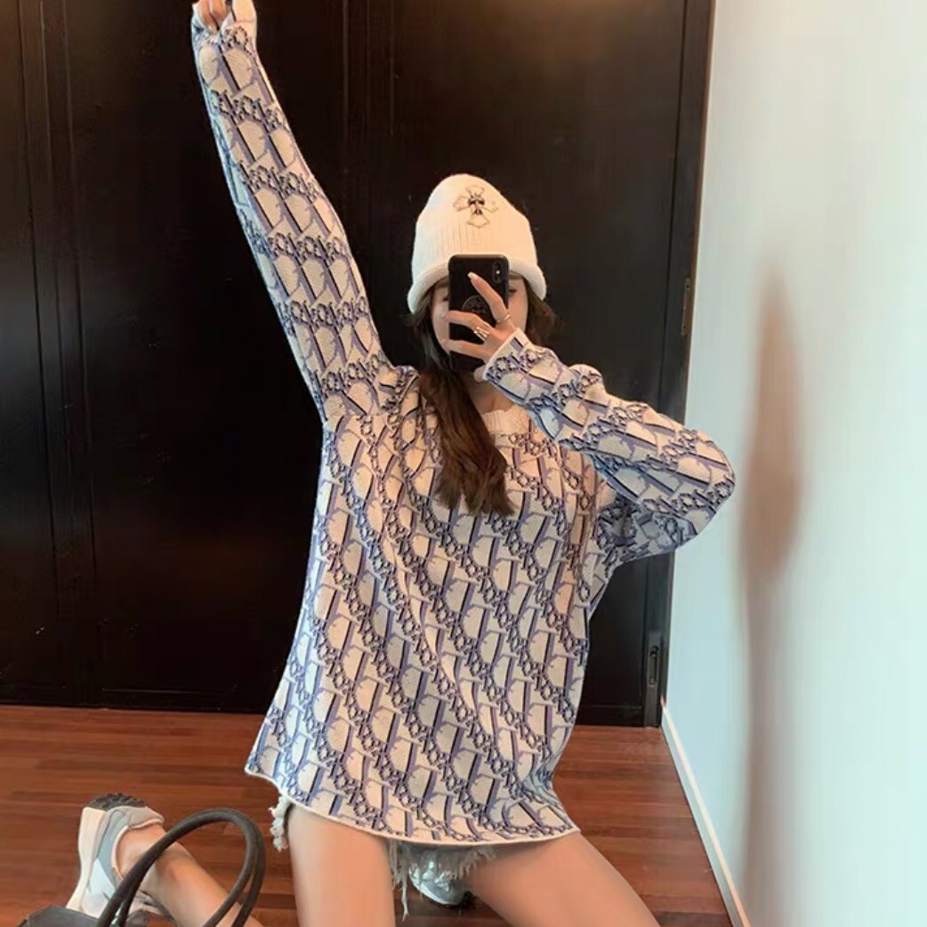 New Monogram Pattern Women Purple pullover top sweater US S/M