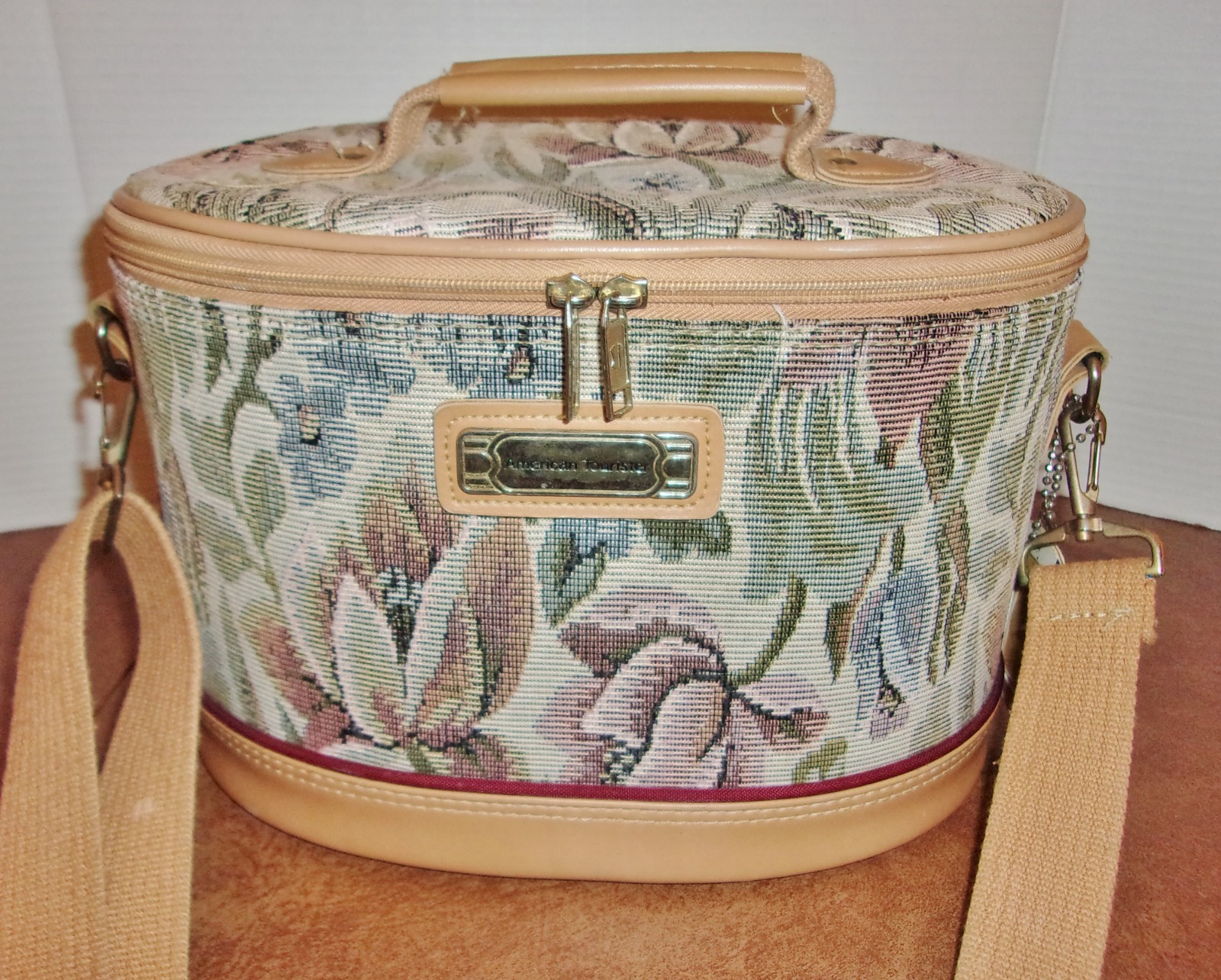 Vintage American Tourister Floral Tapestry Train Case Cosmetic Travel Bag