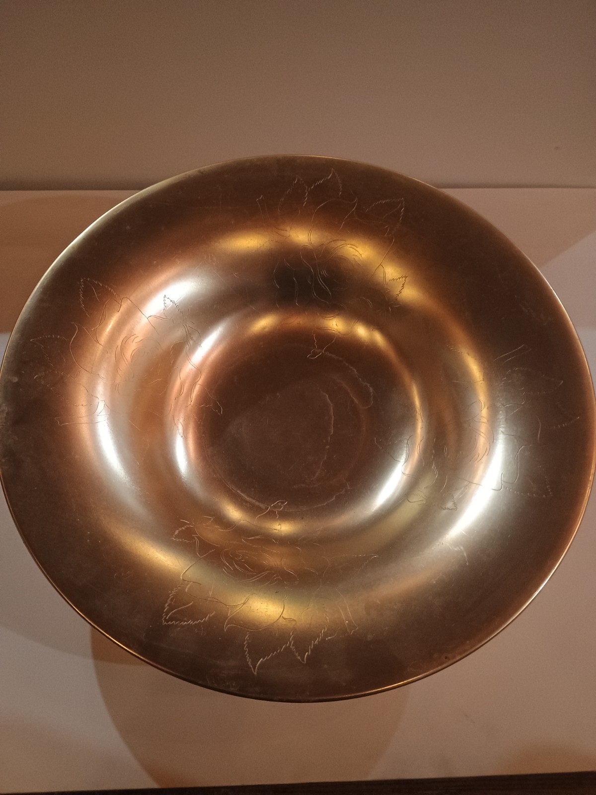 Regal Ware Party Bowl 1950's Gold Tone Aluminum With Floral Etchings 14.5" Rare