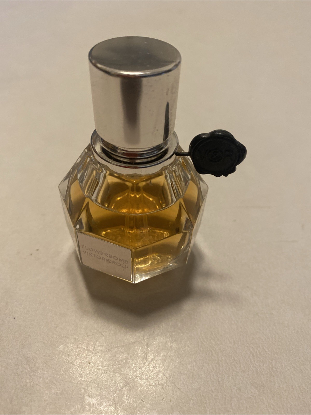 Flowerbomb by Viktor & Rolf Eau De Parfum Spray 1.0 oz 30ml Women Perfume