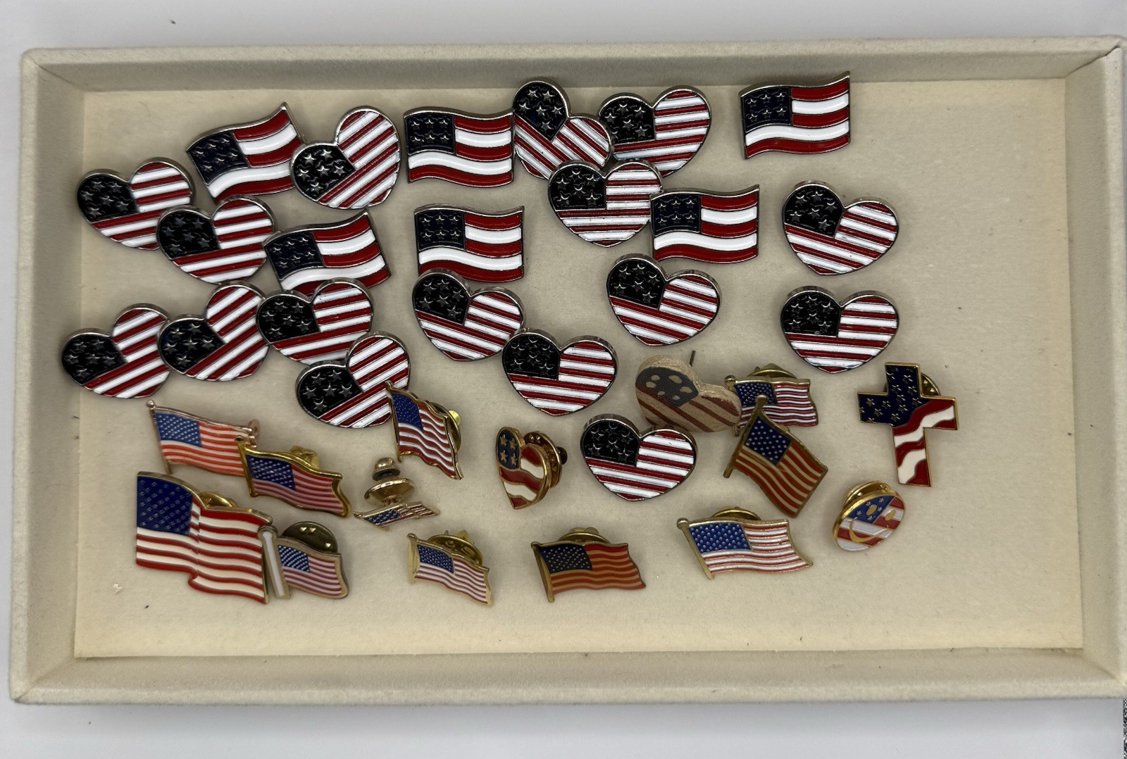 Lot Of 35 USA American Flag Lapel Pins Sealed Patriotic Metal Stars & Stripes