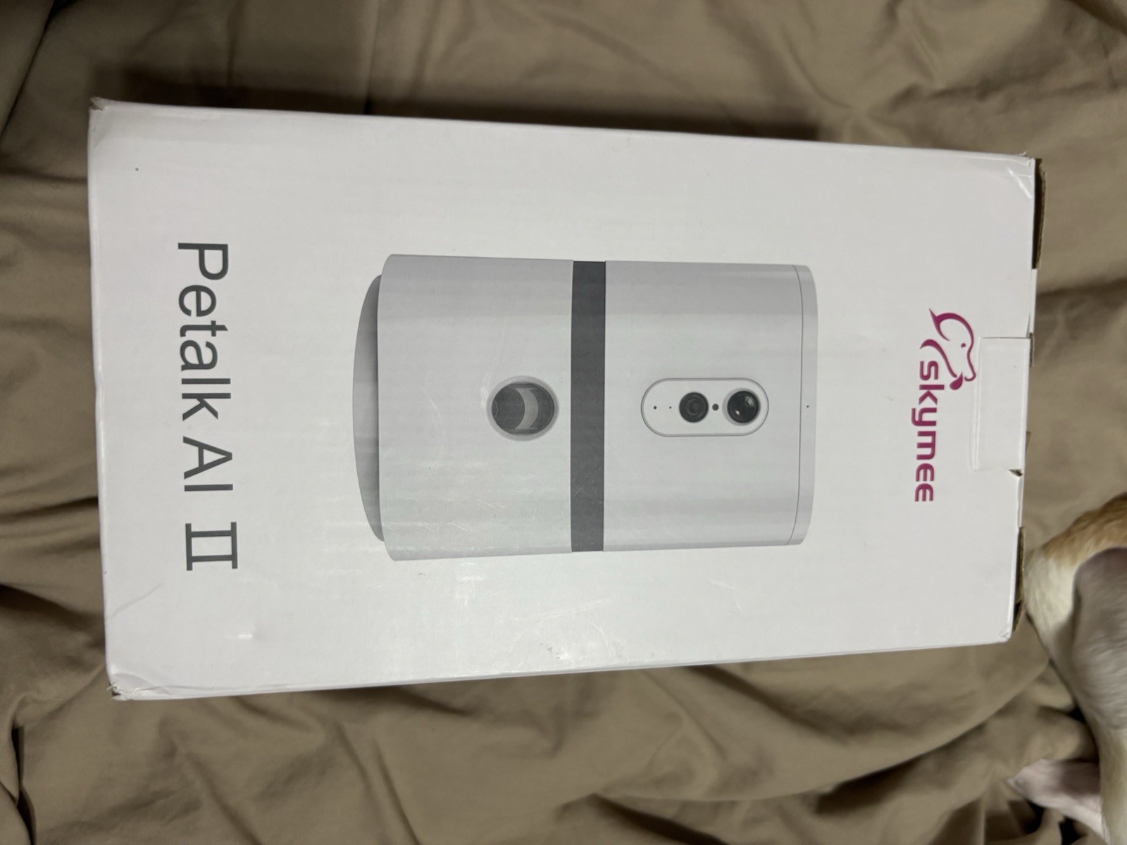 Skymee Petalk AI II Smart Pet Camera Treat Dispenser 1080P WiFi Night Vision