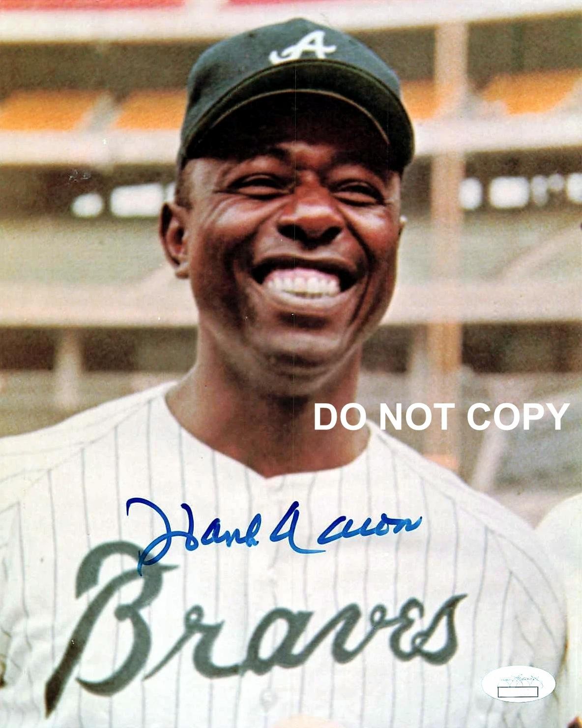 Hank Aaron ATLANTA BRAVES Signed Autographed REPRINT 8x10 Photo RP 10