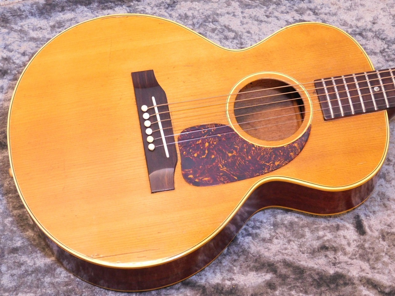 Gibson B-25 3 4 N '66