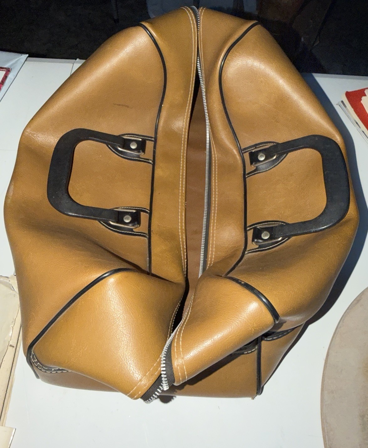 vintage brown vinyl hard-shell travel bag, 1960s/1970s