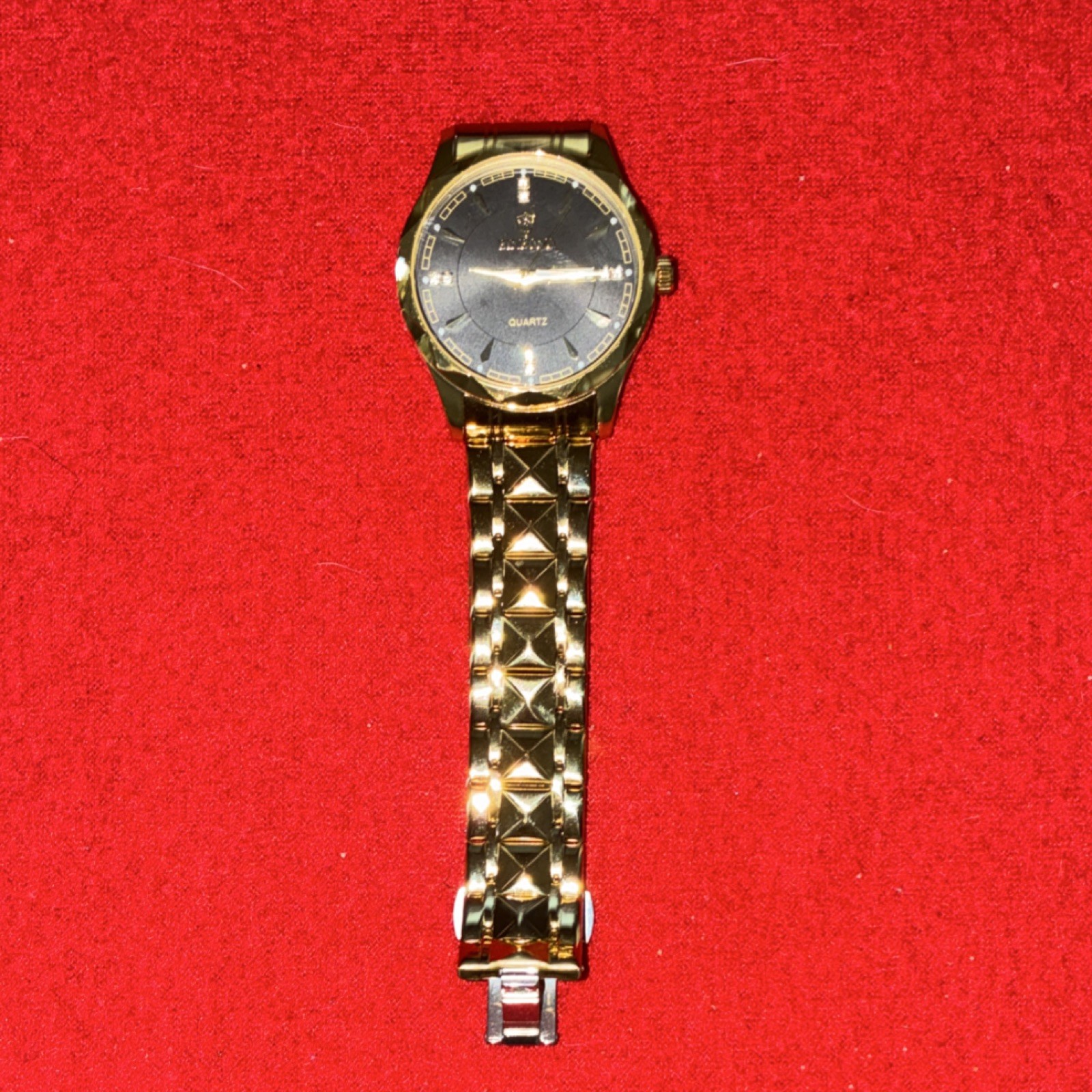 BNB Men's Gold Quartz Wristwatch Water-Resistant Black Dial Metal Bracelet