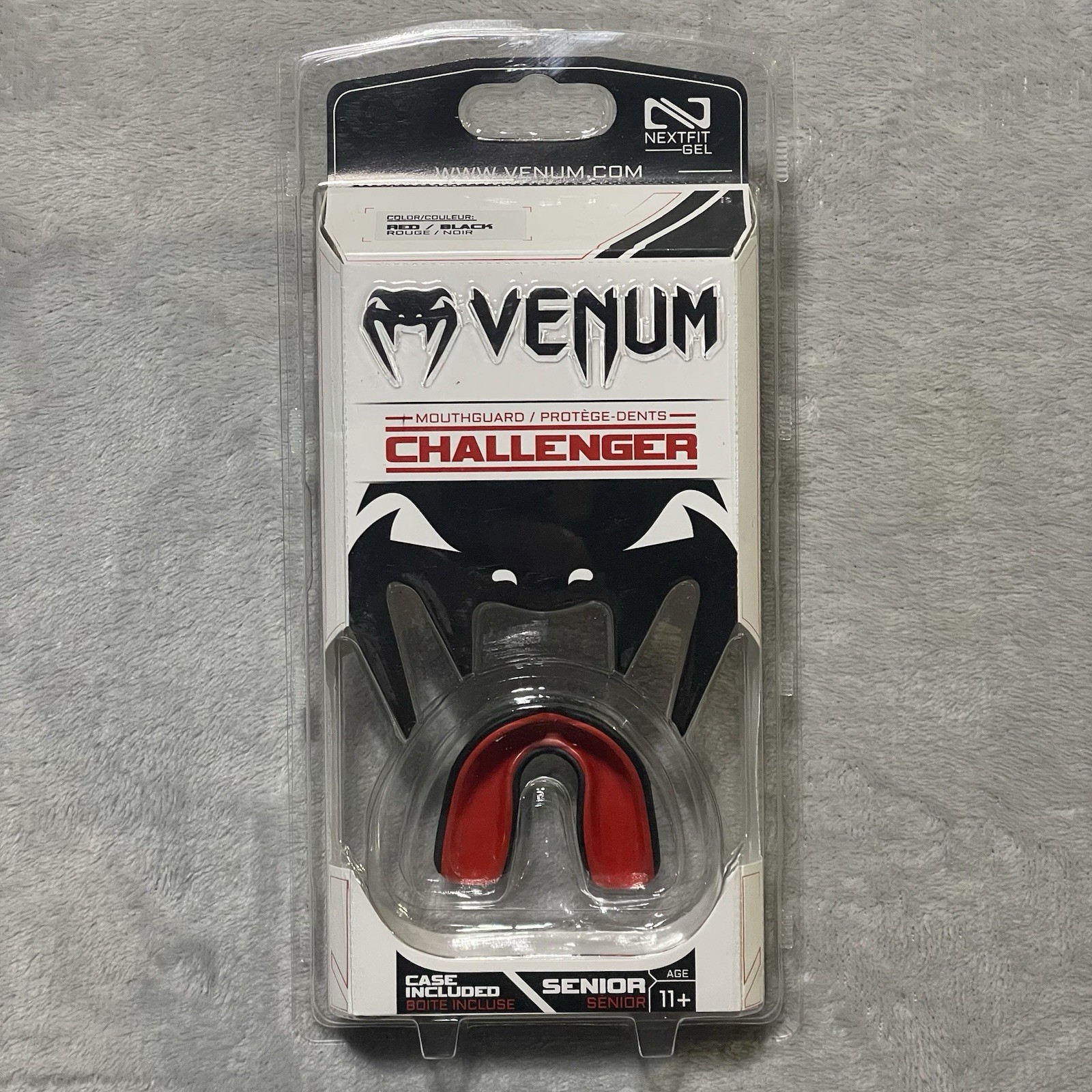 Venum Mouthguard Challenger Red Devil with Case Included. Ages 11+ BNWT
