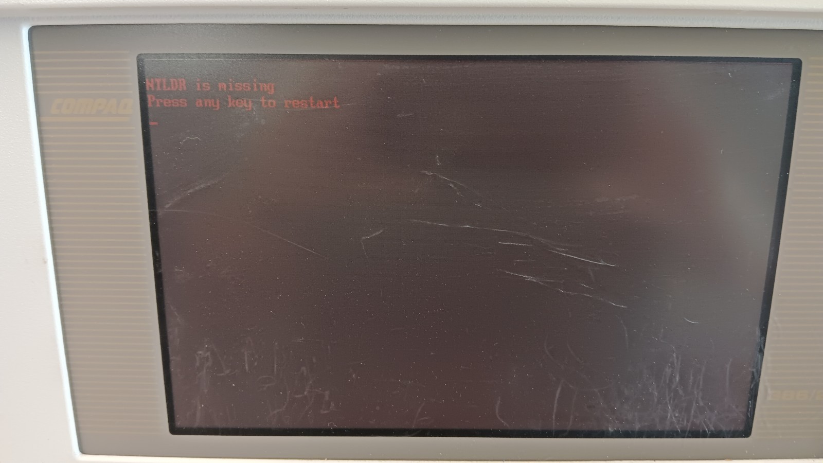 Compaq 386 Portable Computer; Model 2670