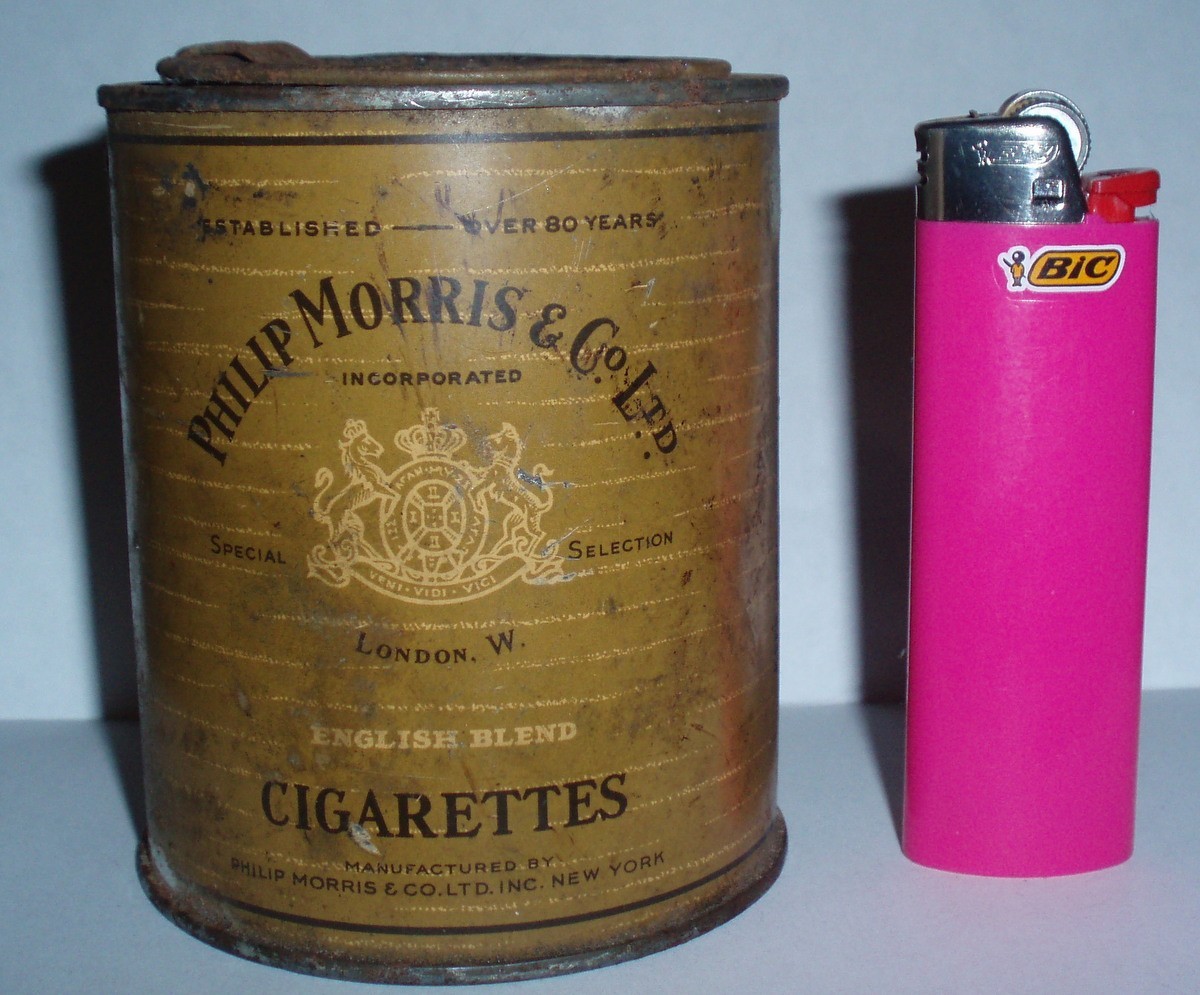 PRIMITIVE ANTIQUE CIGARETTE LITHOGRAPHED TIN HUMIDOR CAN / ASHTRAY ADVERTISEMENT