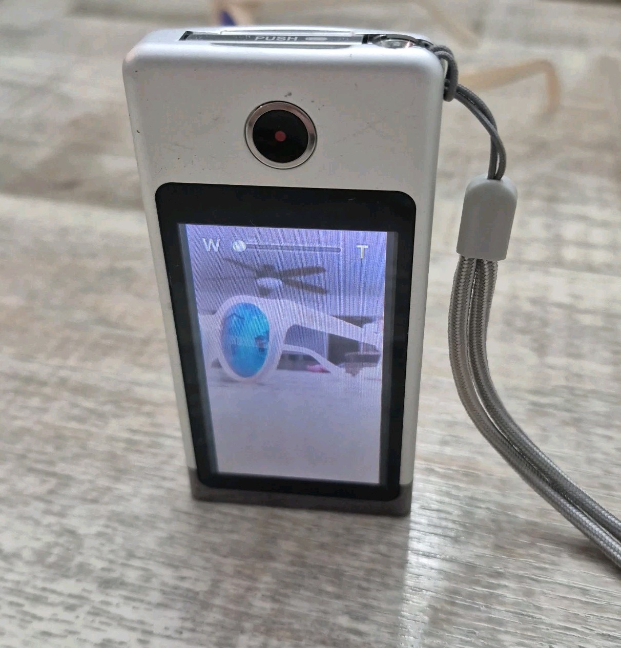 Sony Bloggie Touch Mobile HD Snap Camera MHS-TS20 TESTED