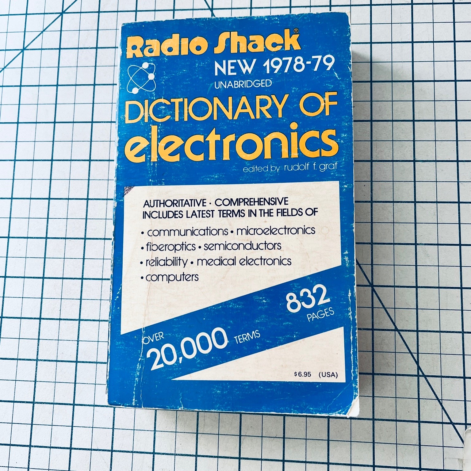 Radio Shack Dictionary of Electronics 1978-79 Vintage Computing Computers Design