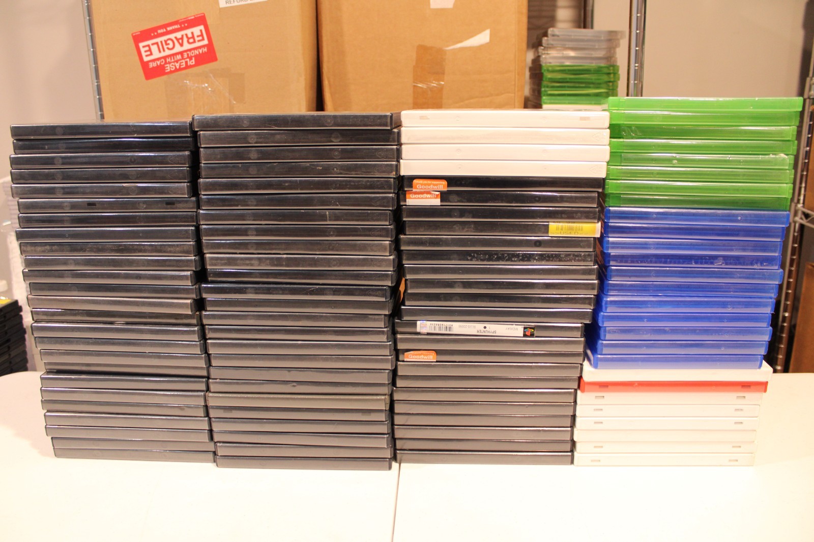 Used OEM Empty Replacement Game Cases Lot of 102 DVD PS2 PS4 Wii Xbox One Bulk