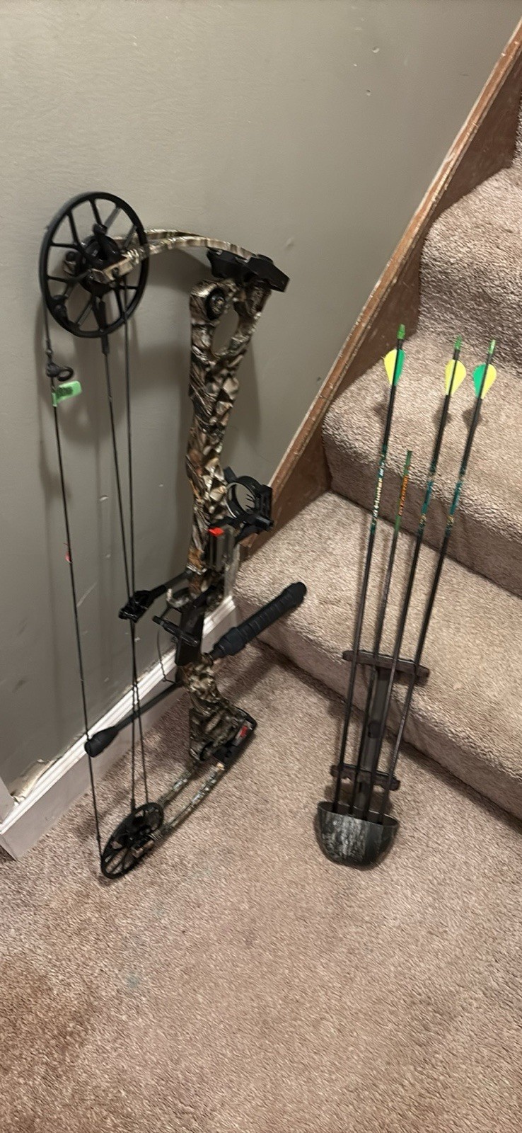 Mathews NO CAM HTR Compound Bow Camo Right Hand Aluminum MPN 1693422