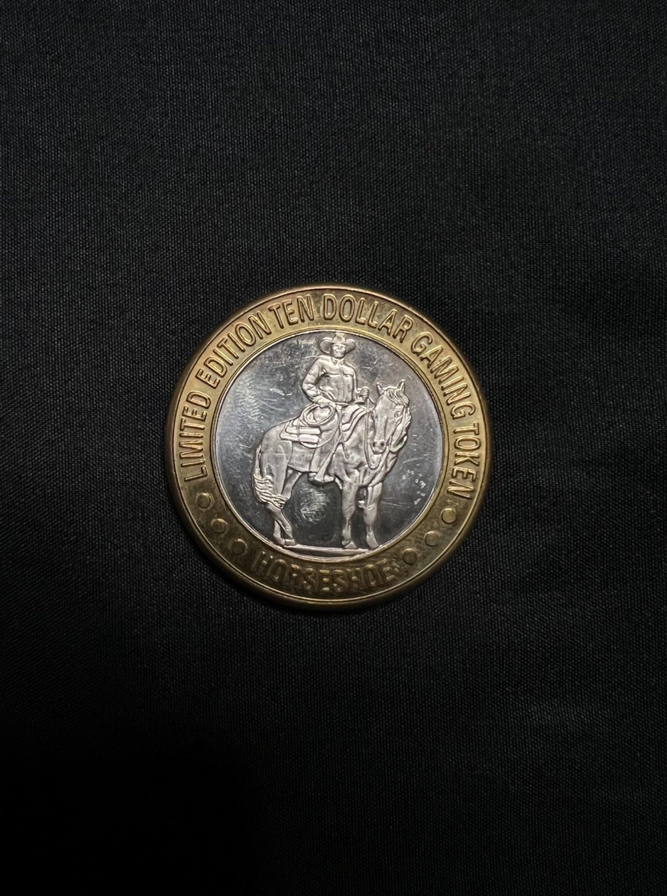 Binion's Horseshoe Las Vegas $10 Silver Strike Token Gambling Hall Copper Rim