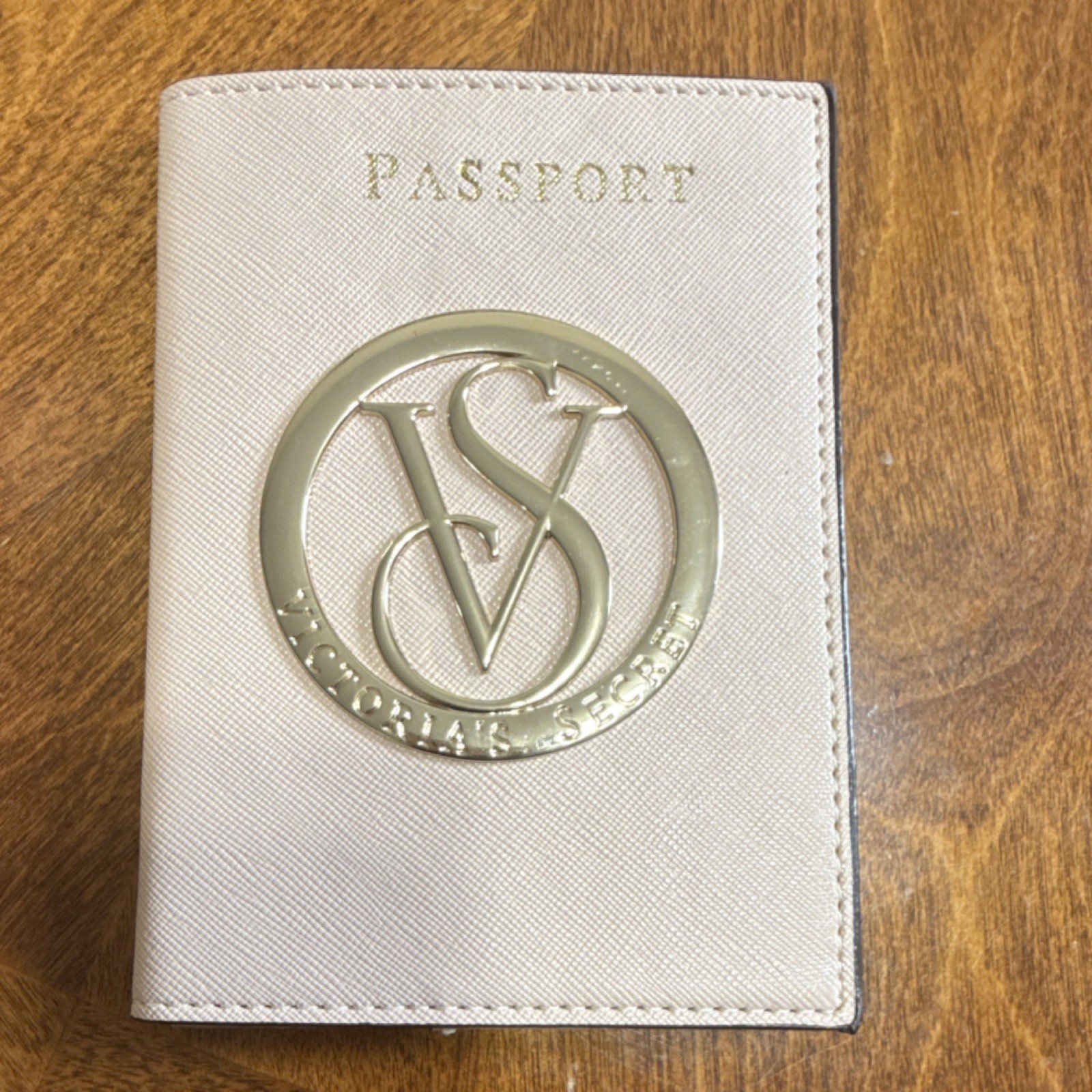 Victoria's Secret Pink Saffiano Faux Leather Passport Holder Wallet Organizer