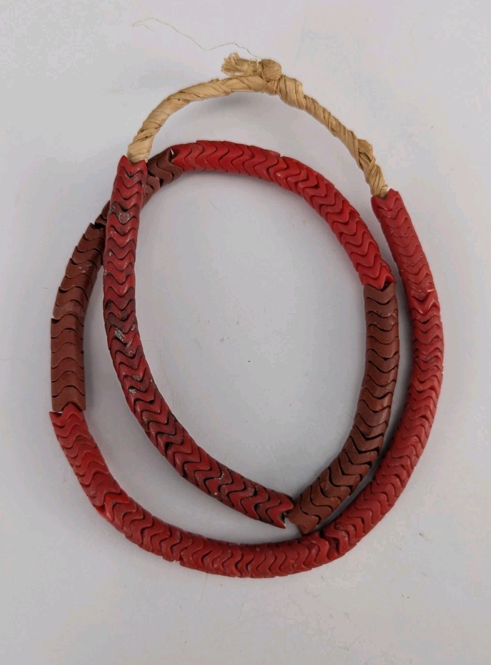  Interlocking Snake Vintage Trade Beads, two  reds, 9 mm , 24" Strand 