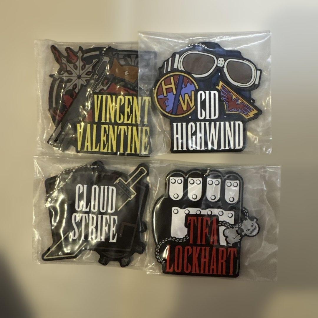 FF7 Lottery Character Rubber Keyholder Set