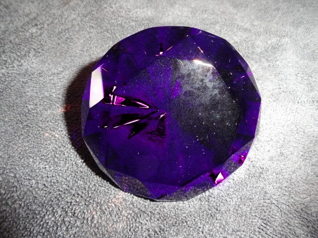 3" Dark Blue Cut Glass Diamond Shaped Paperweight