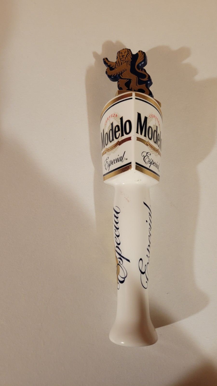 Modelo Especial 8” LION BEER Tap Handle Small Mini