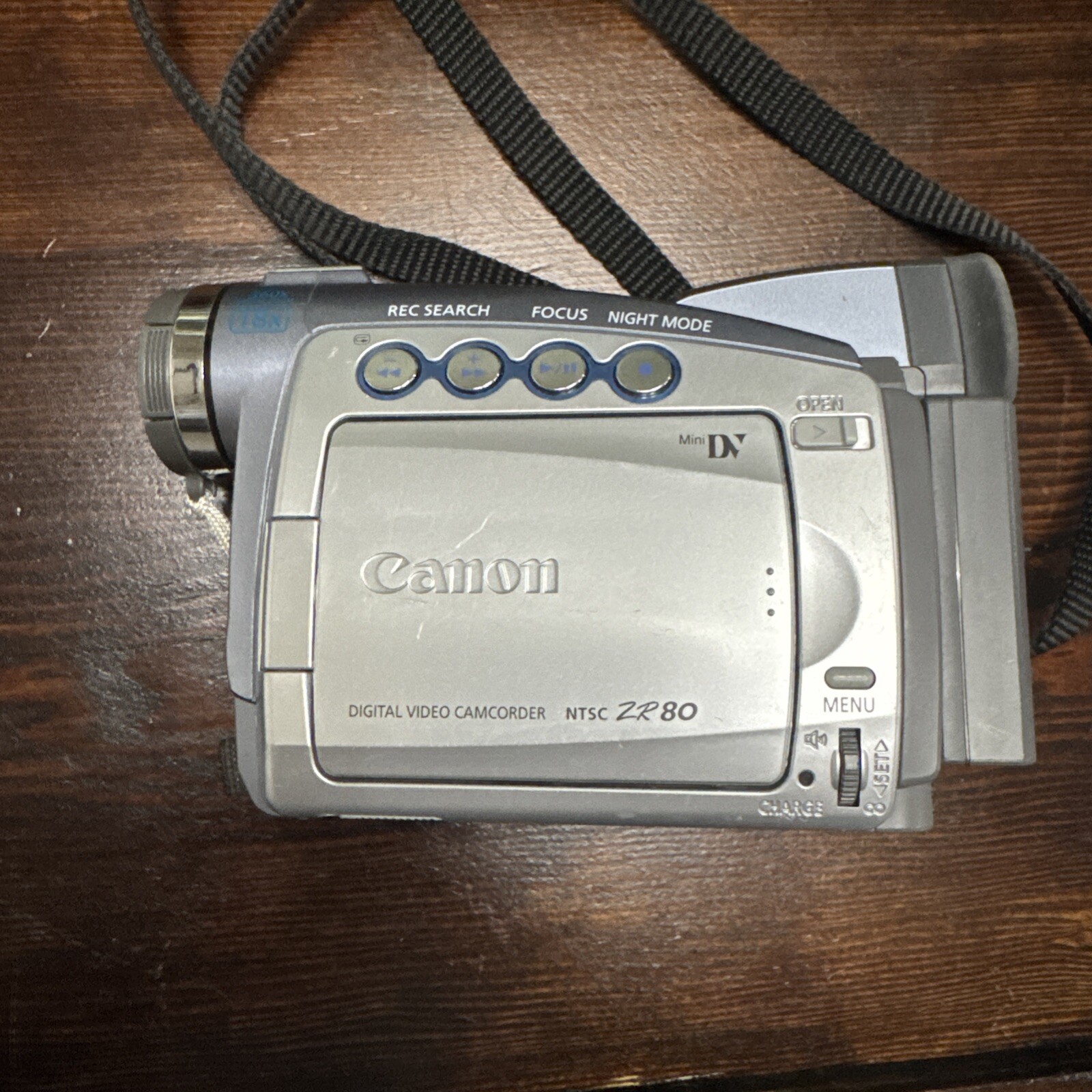 Canon ZR80 Mini DV Camcorder (Un-Tested)