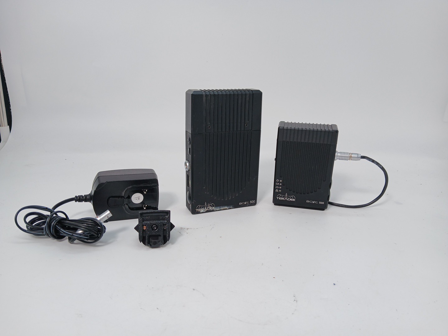 Teradek bolt 500 HDMI wireless Transmitter & Receiver W/ NP battery adapter