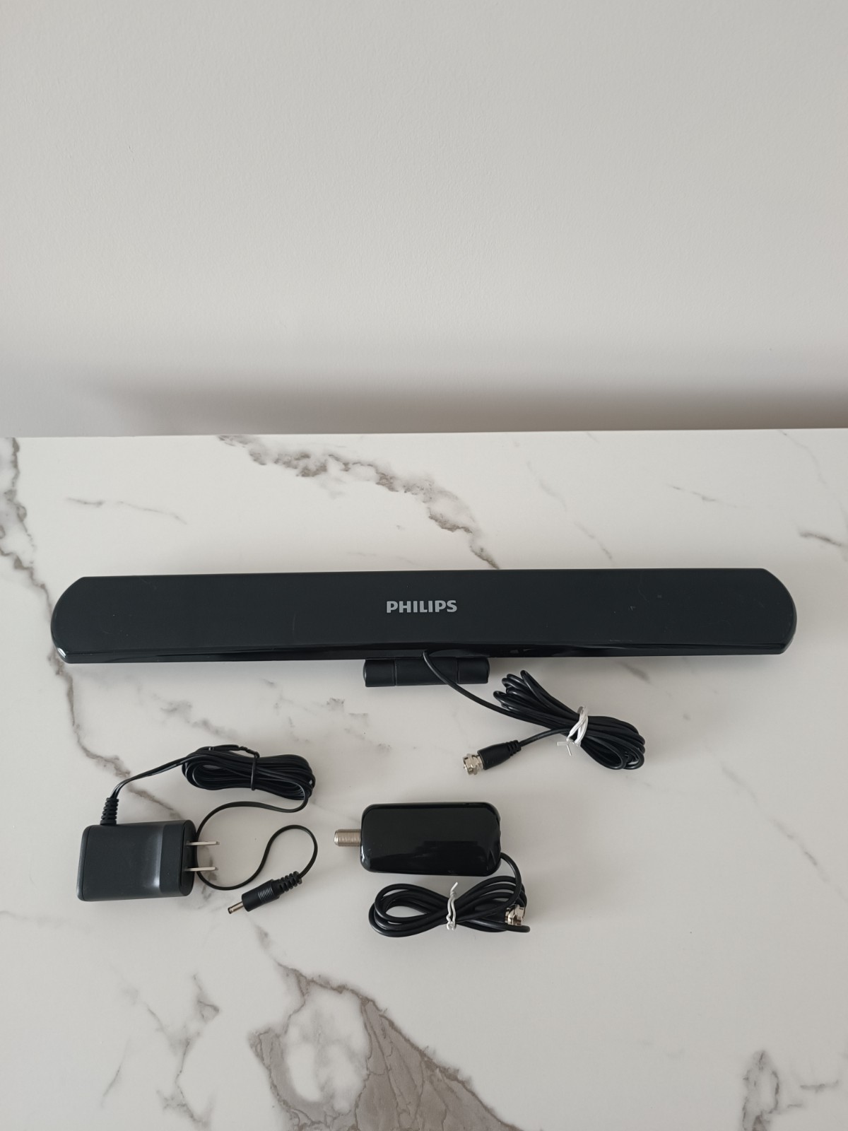 Philips Hover HD Amplified Antenna, SDV7219N/27, Indoor TV Antenna