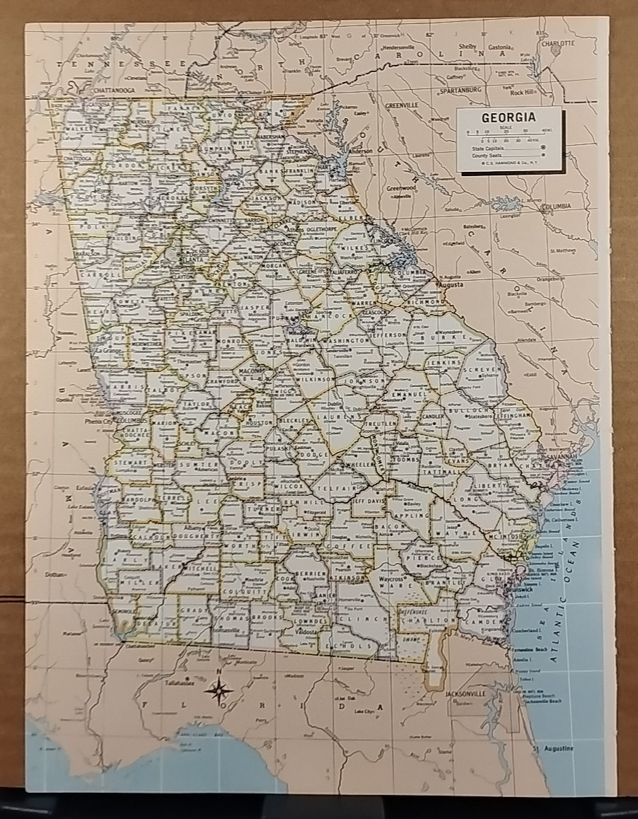 1973 Vintage  GEORGIA Atlas Map Mid-Century Modern Hammond Medallion World Atlas