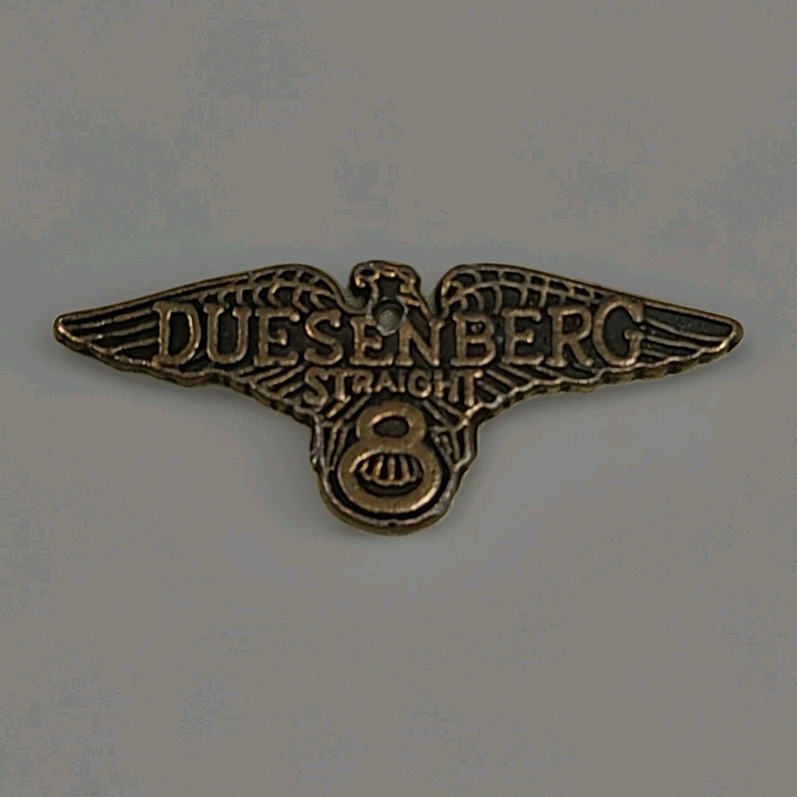 Vintage Deusenberg Straight 8 Metal Emblem Vehicle Car Medallion Nameplate Small