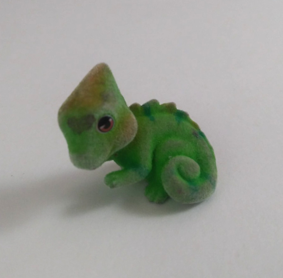 Jungle In My Pocket Flocked Chameleon 1.25" Toy Figure