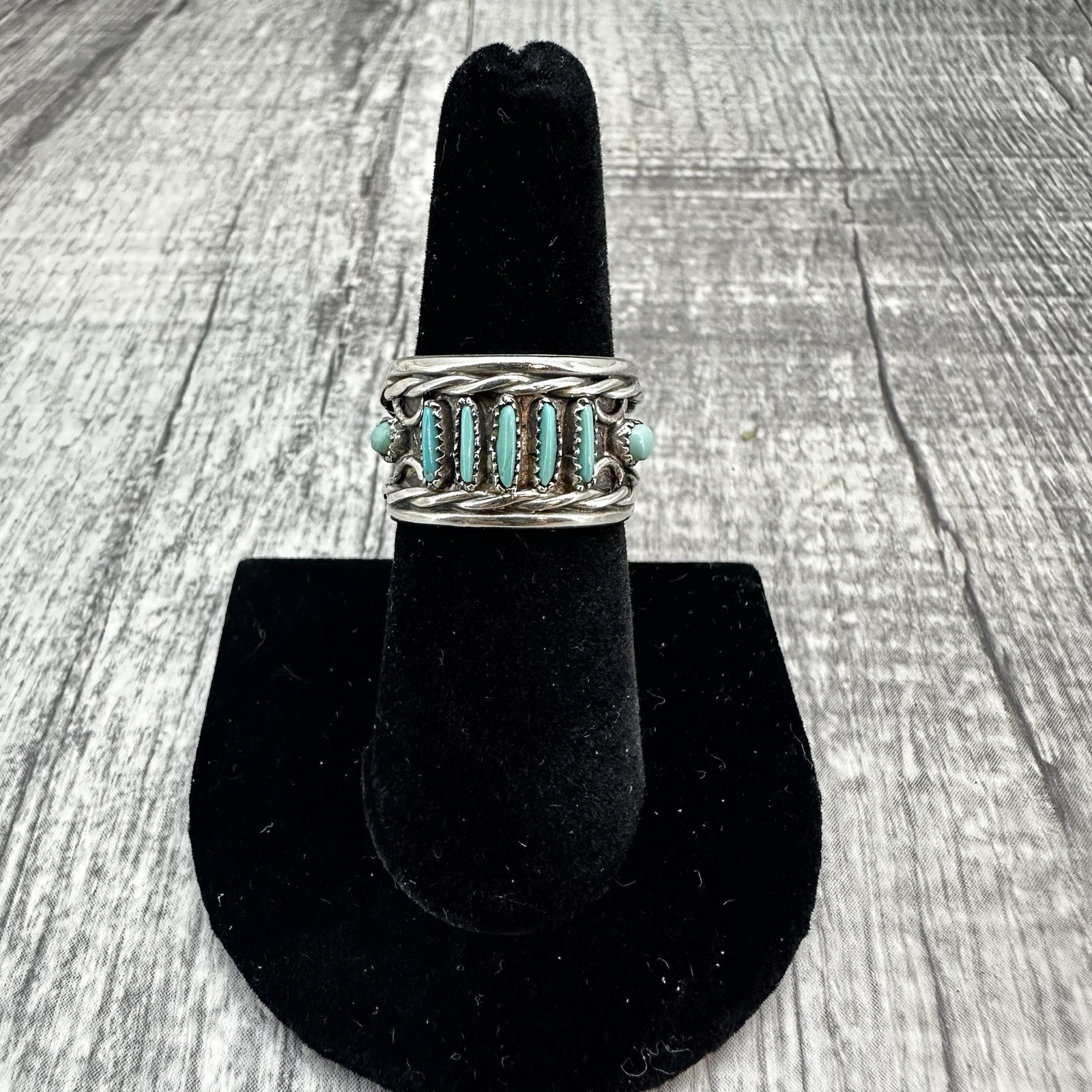 VINTAGE ZUNI SNAKE EYE PETIT POINT CLUSTER TURQUOISE STERLING SILVER RING SZ 7.5