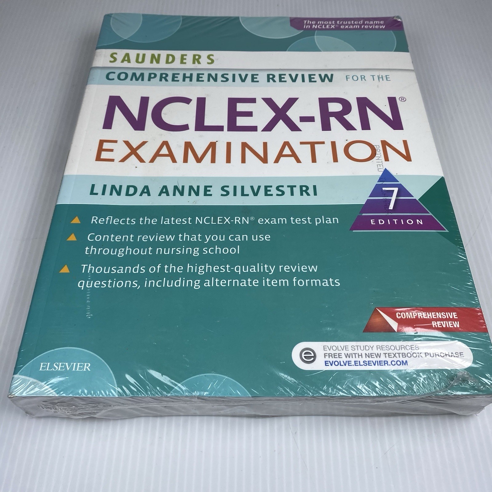 Saunders Comprehensive Review for the NCLEX-RN Examination Edition 7 (Unopened)