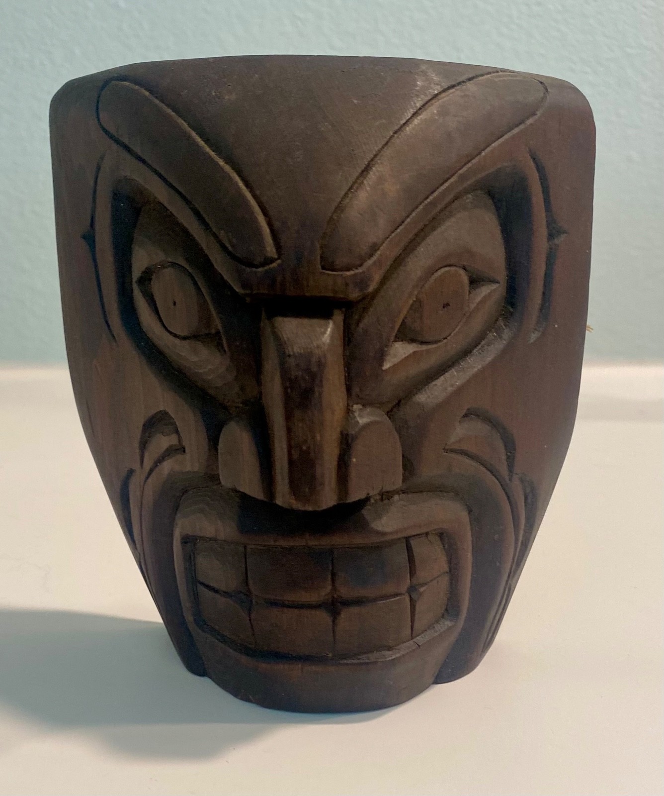 ORIGINAL VINTAGE WILLIAM (BILLY) ROBERTSON RED CEDAR BEAR MASK