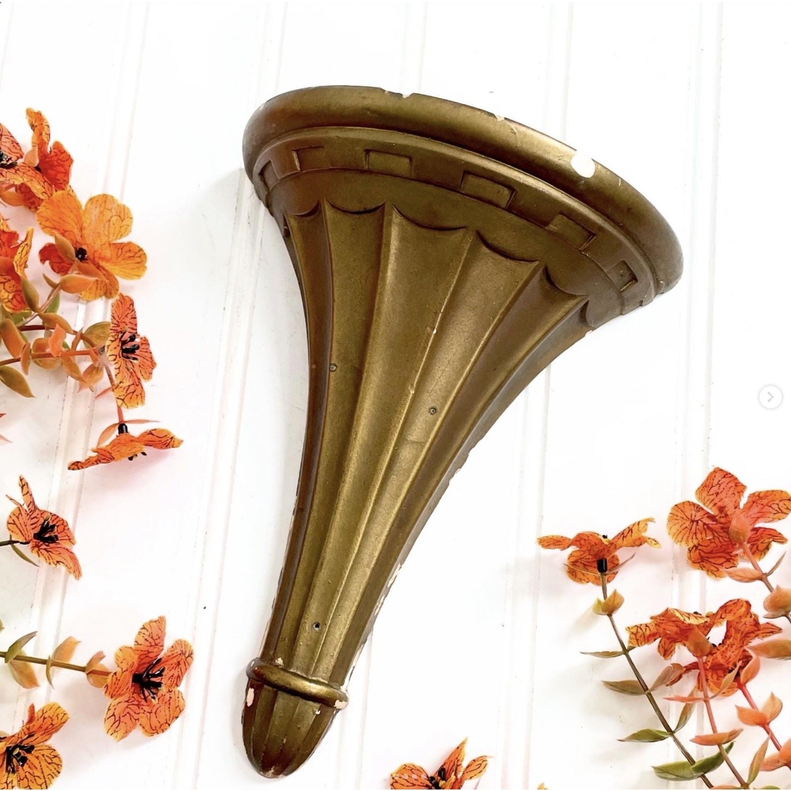 Vintage Hollywood Regency MCM chalk Plaster Wall Sconce Shelf USA