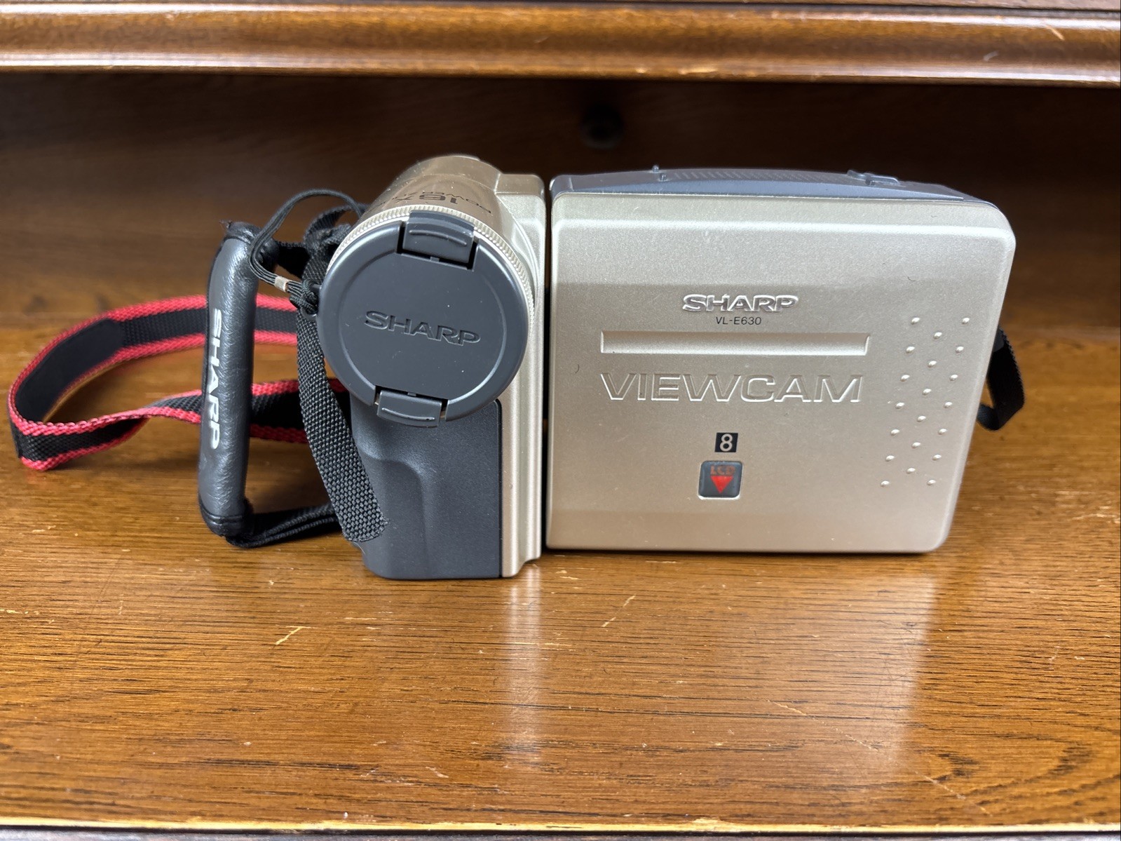 Sharp VL-E630 8mm Video8 Camcorder VCR Player Camera *No Battery *Untested