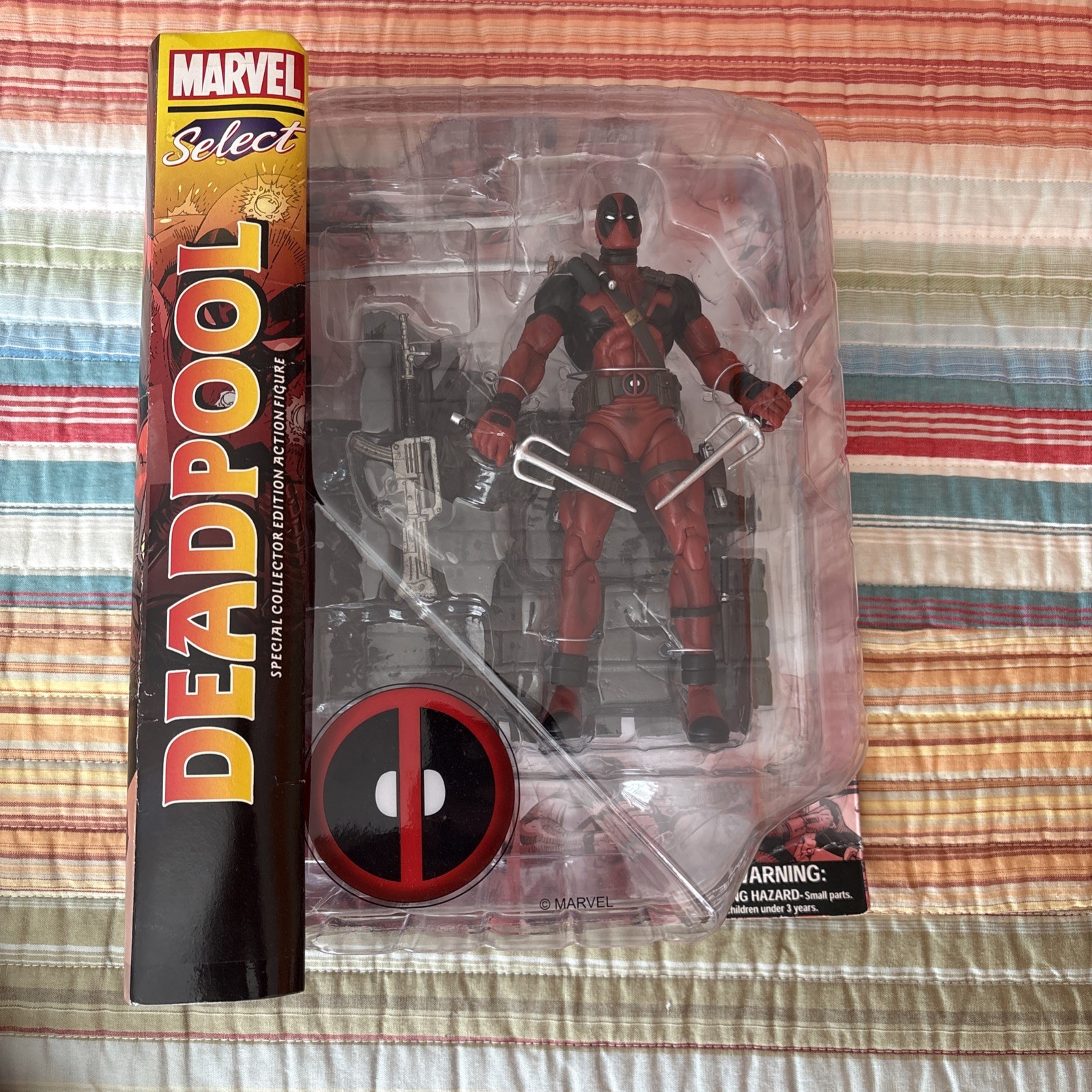 Marvel Select Deadpool Action Figure Diamond Select 2010 w/ Variant Head