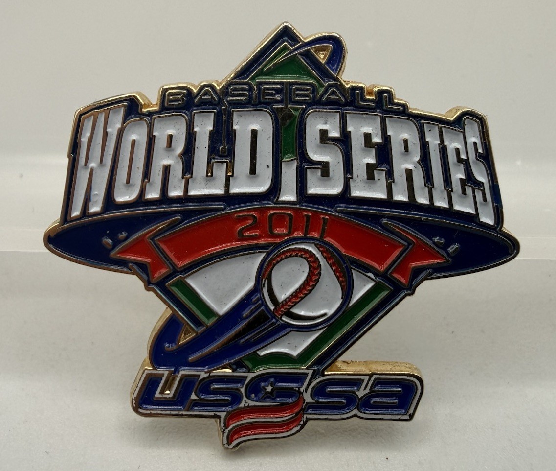 Baseball World Series 2011 lapel pin badge collectible enamel Souvenir