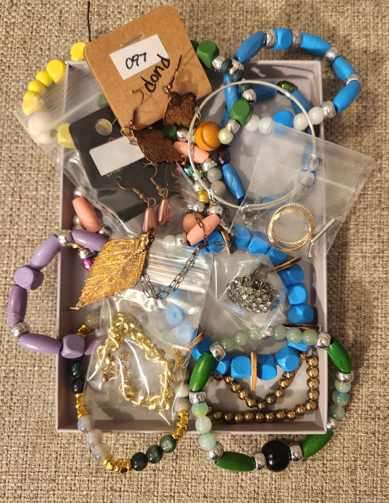 Multicolor Fashion Jewelry Mixed Lot Bracelets Earrings Rings Necklaces