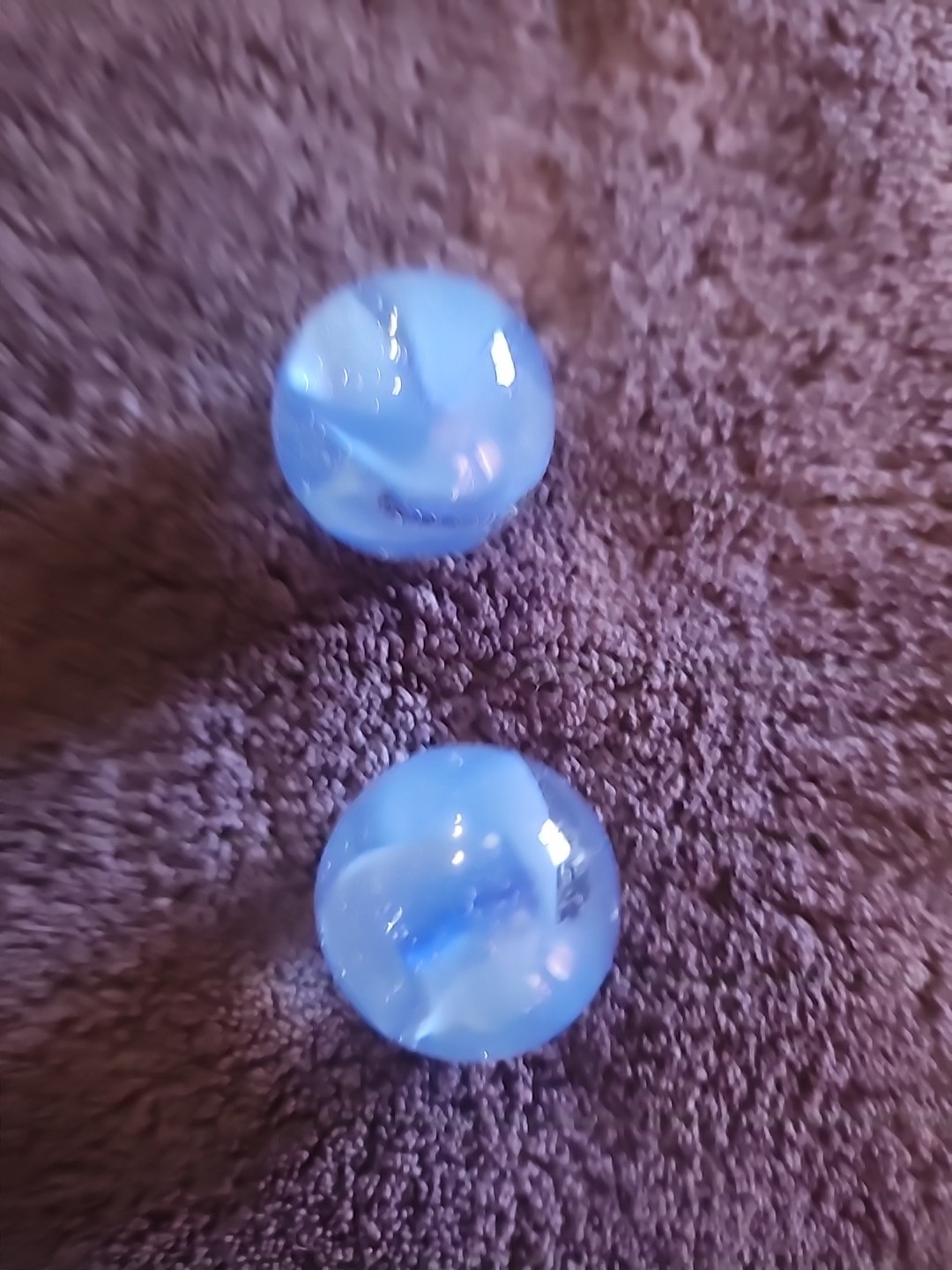 Marbles CLEAR WITH LT BLUE AND BUBBLES INSIDE (2)Marbles For Sale