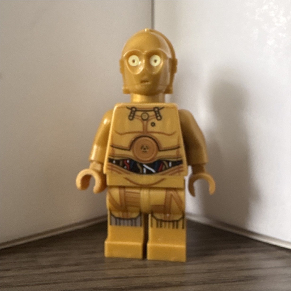 LEGO Star Wars C-3PO Minifigure Plastic Gold Robot 1 Piece Space Theme