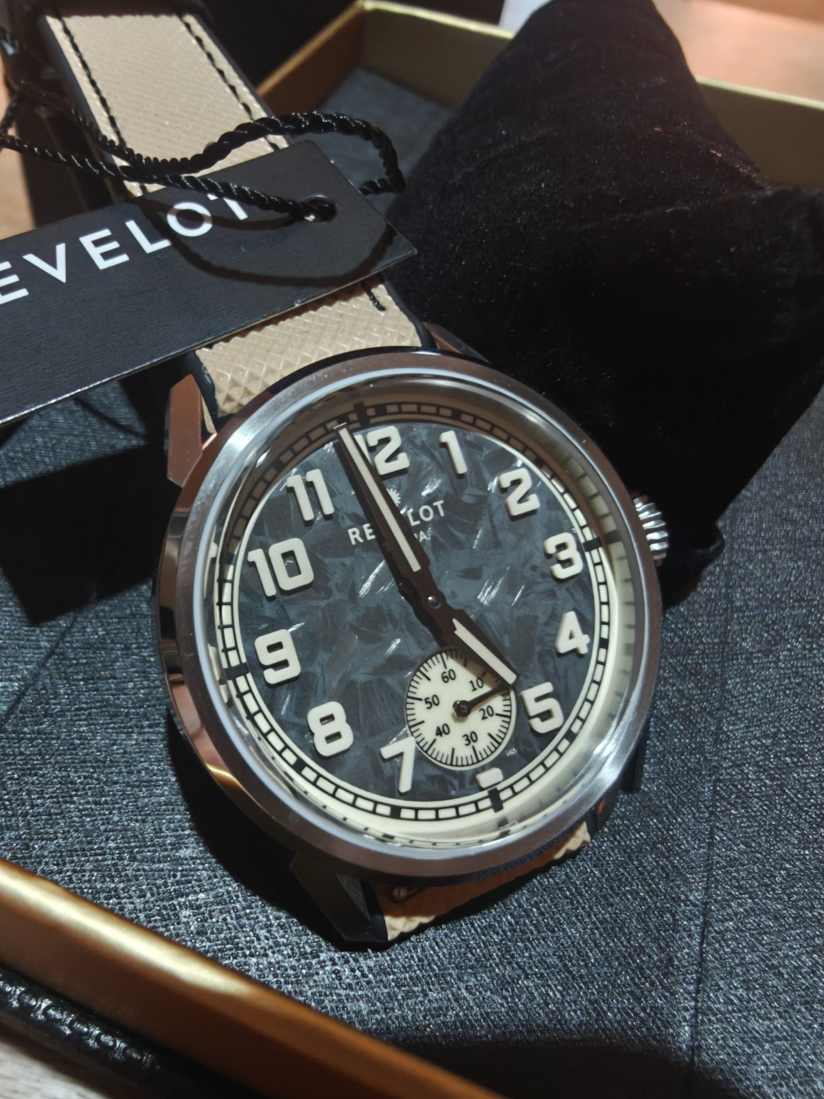 *** Lume Filled *** Revelot TERRA V2 Vintage Carbon Fiber 38mm Recent - Sold Out