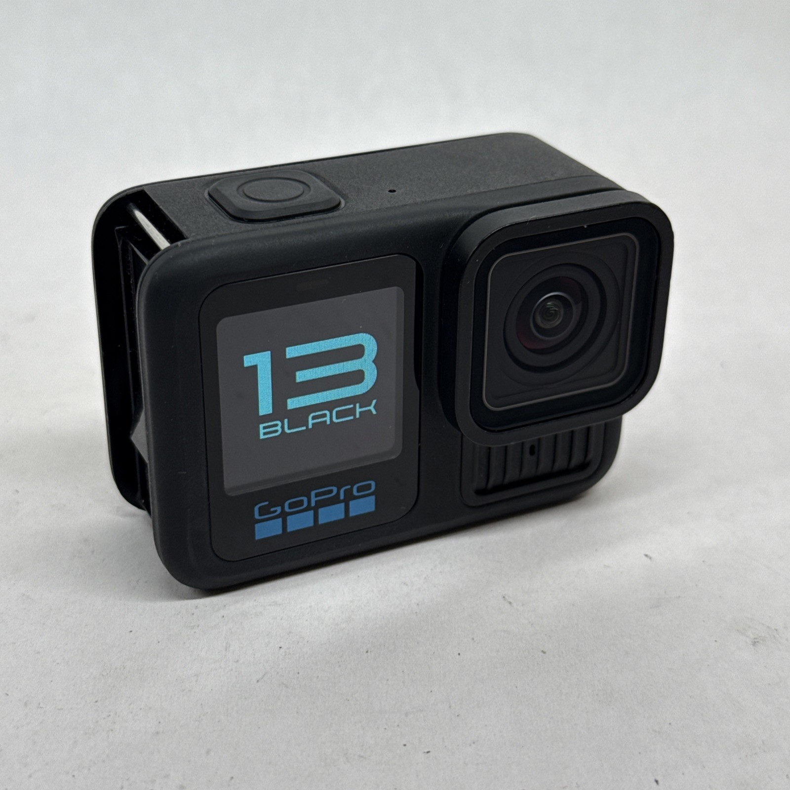 GoPro HERO 13 Black 5.3K HDR 27MP Camera CHDCB-131-RT 2024 *READ