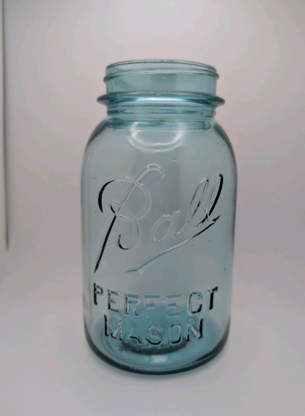 Blue Ball - Perfect Mason -Blue Quart Mason #7 Jar No Lid 1923-1933 
