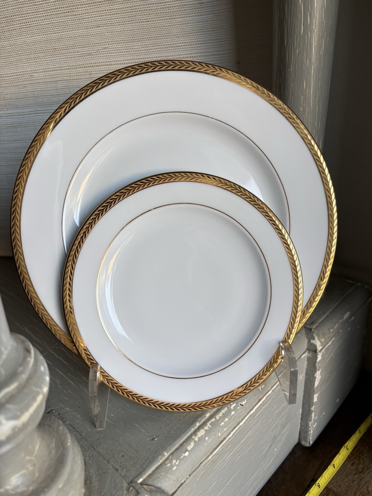 DESHOULIERES LAURIER / LAUREL GOLD SALAD PLATE  And Bread & Butter Plate