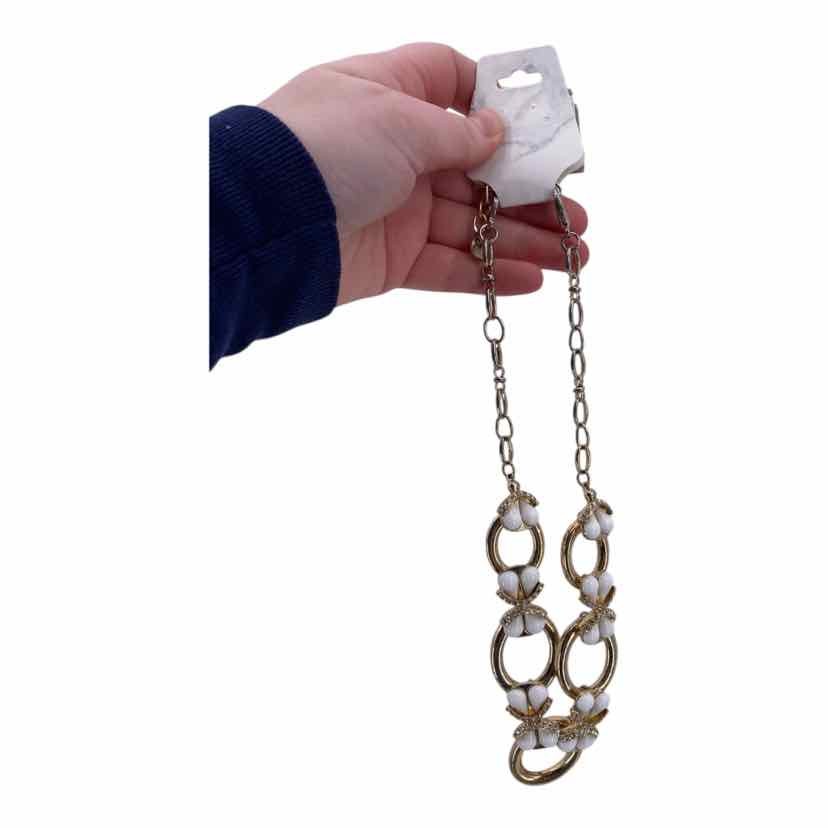 Talbots Ladies Necklace